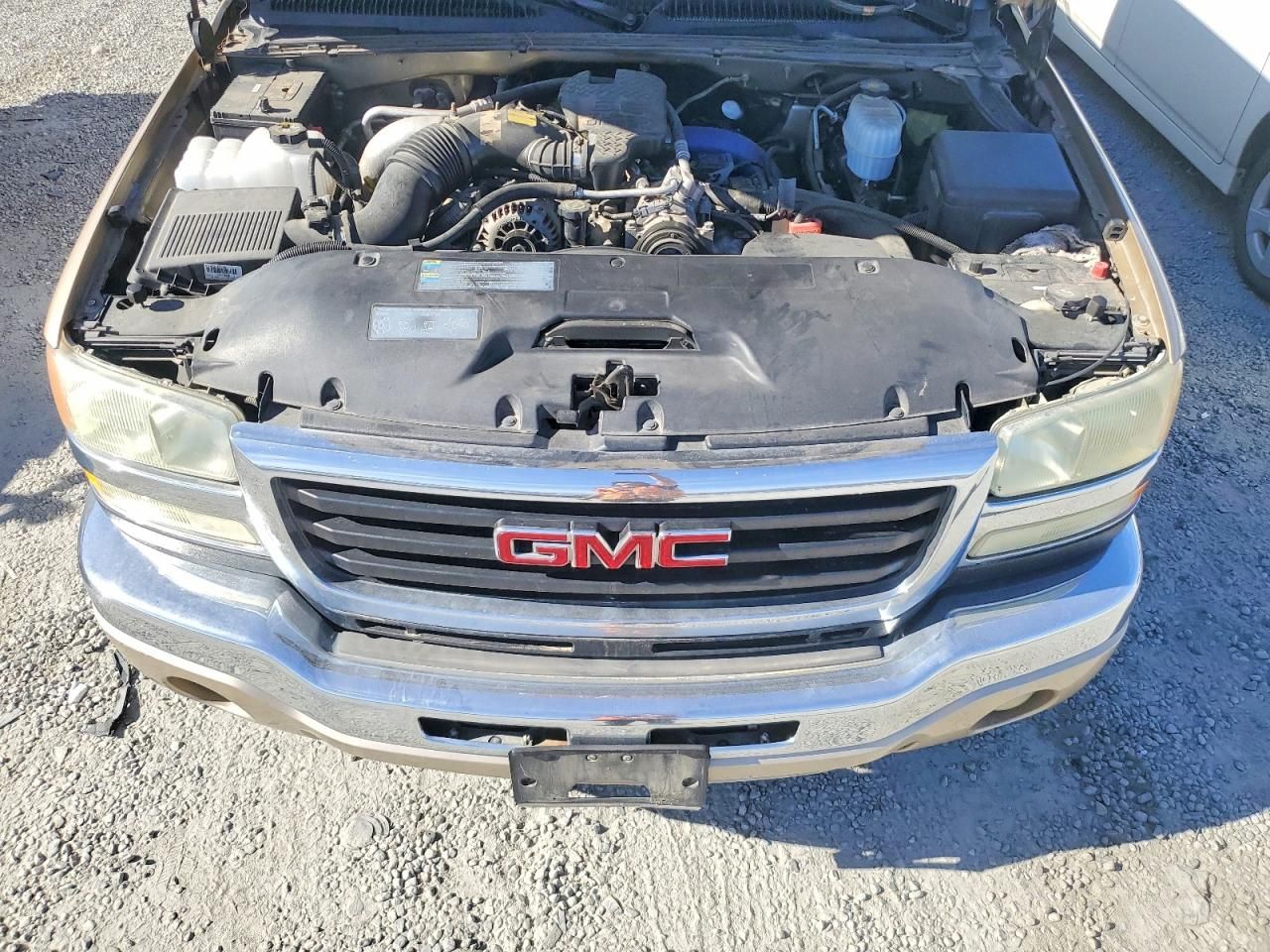 2004 GMC Sierra C2500 Heavy Duty