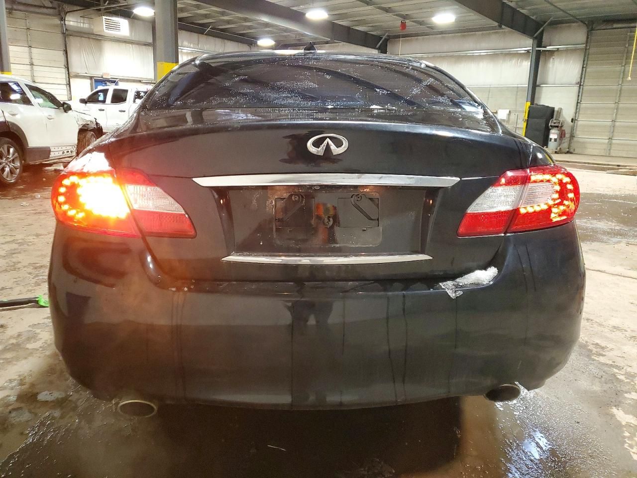 2012 Infiniti M37 x