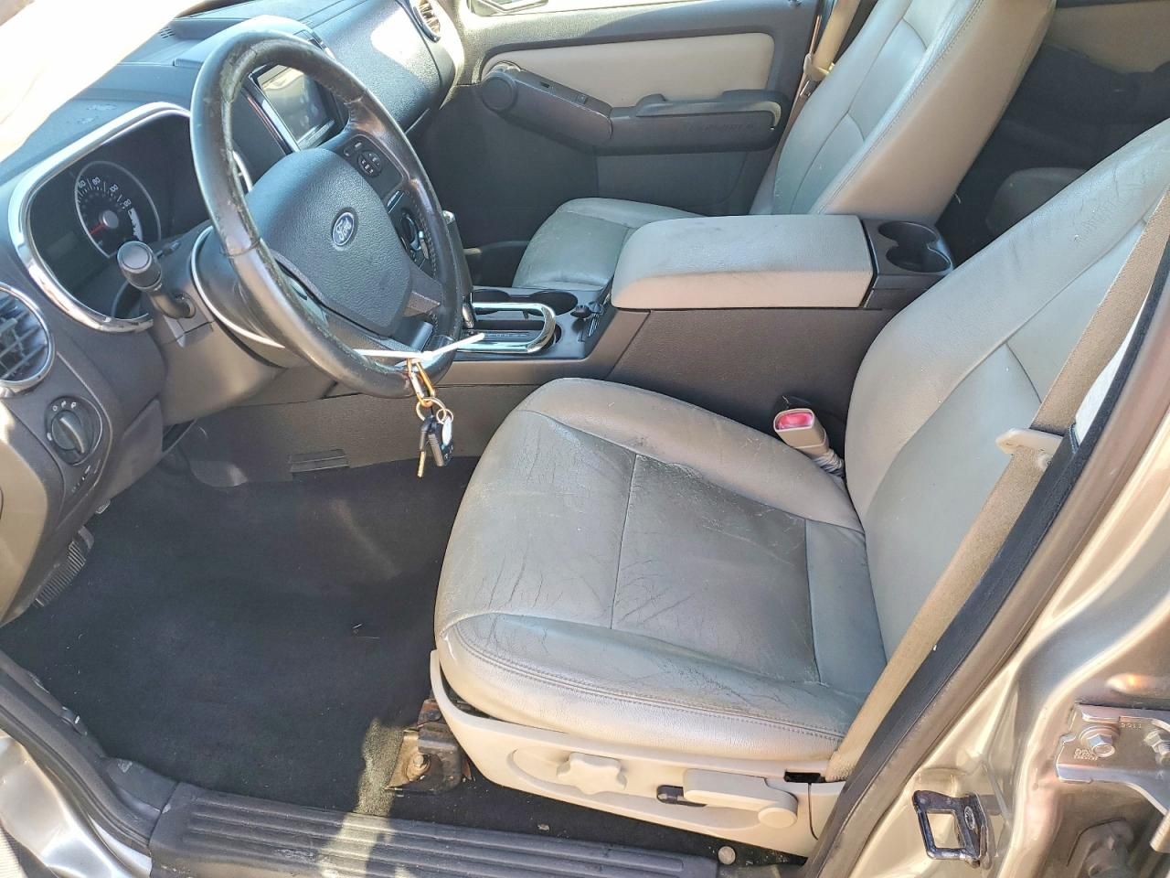 2008 Ford Explorer xlt