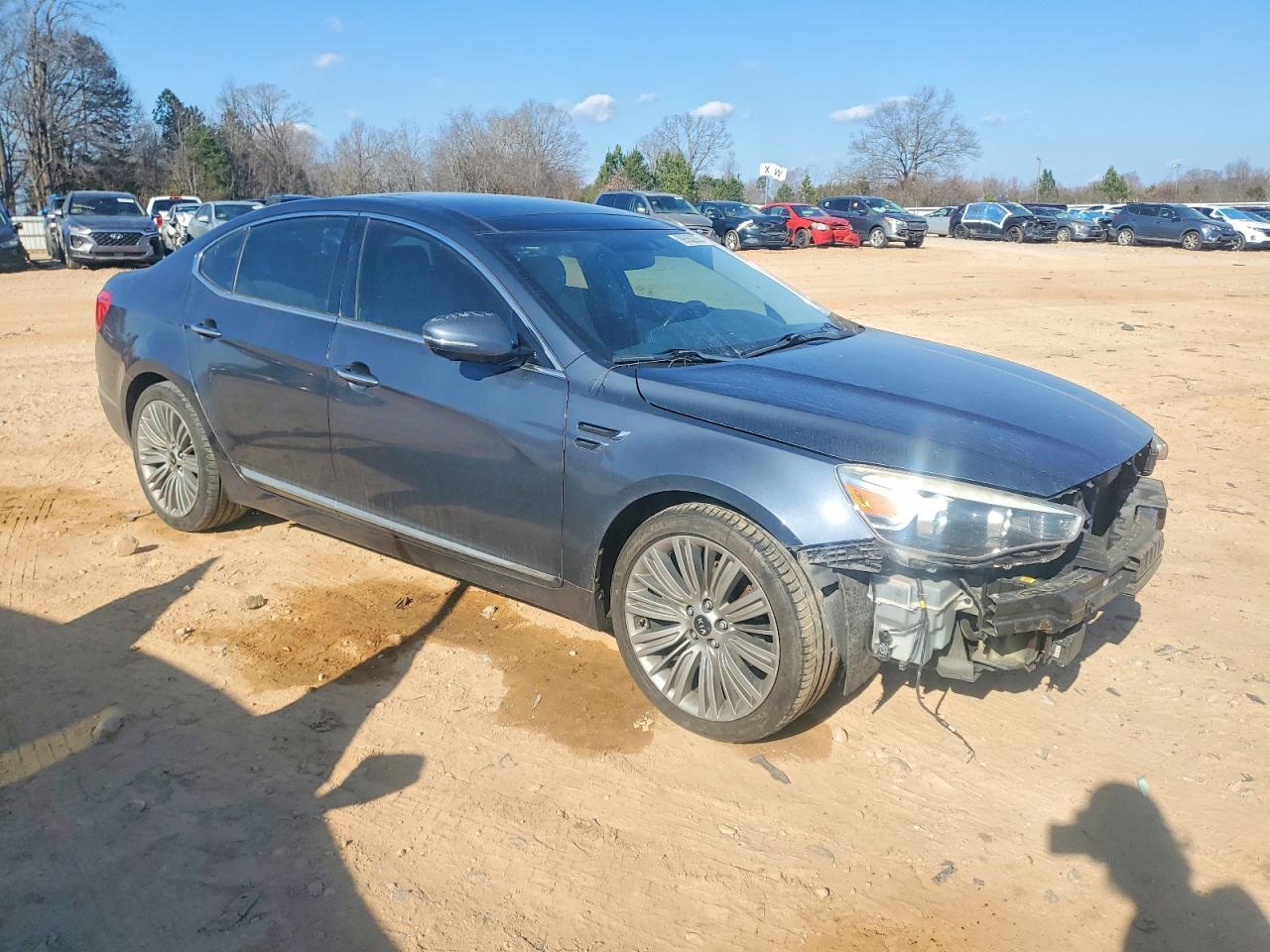 2015 KIA Cadenza Limited