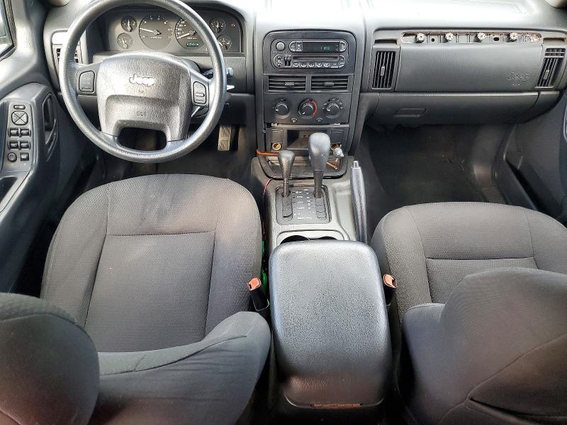 2004 Jeep Grand Cherokee Laredo