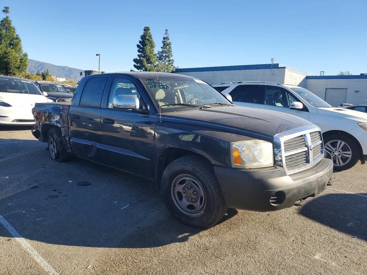 2007 Dodge Dakota Quattro