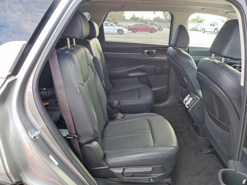 2025 KIA Sorento ex