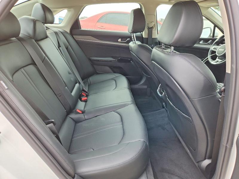 2025 KIA K5 ex