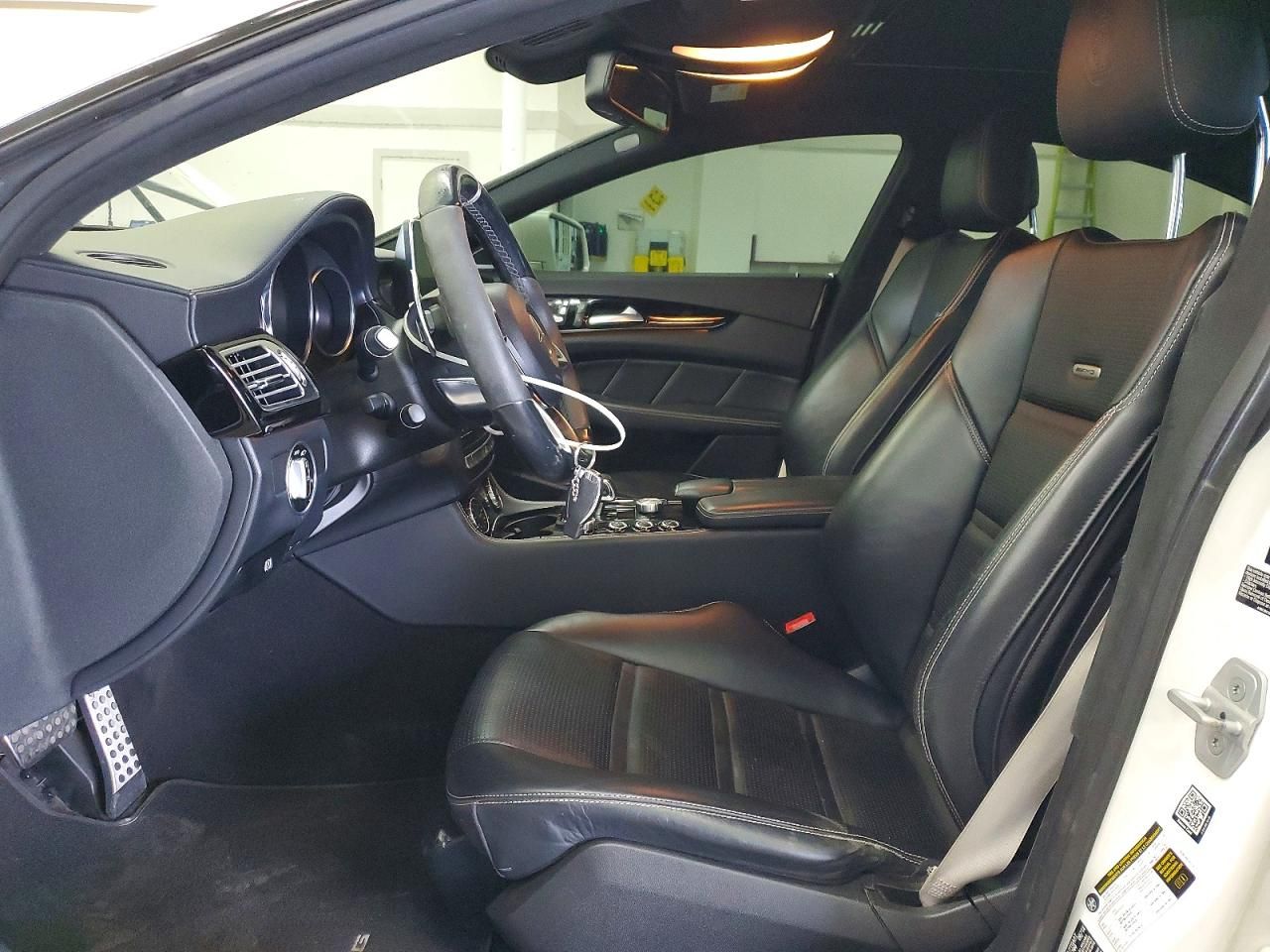 2015 Mercedes-Benz Cls 63 amg S-model