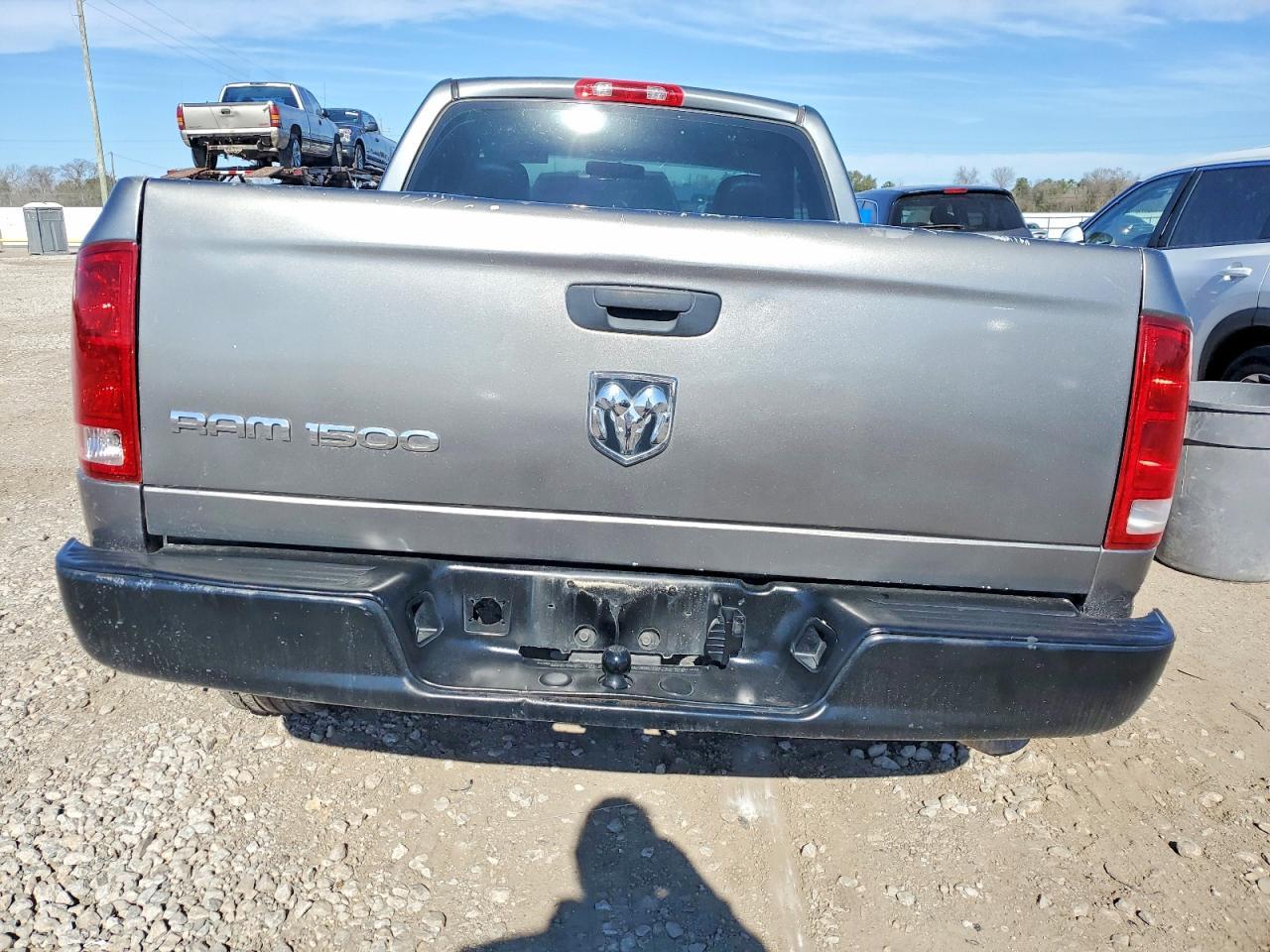 2005 Dodge RAM 1500 ST