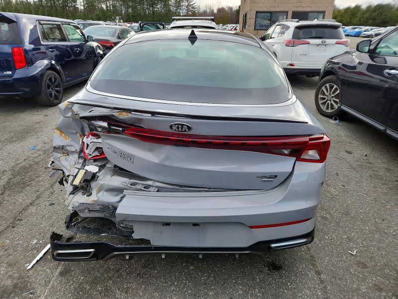 2021 KIA K5 gt Line