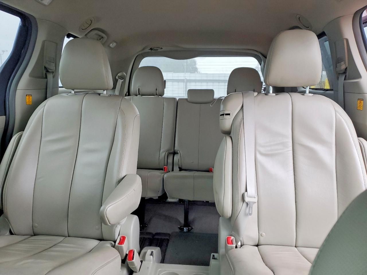 2012 Toyota Sienna xle