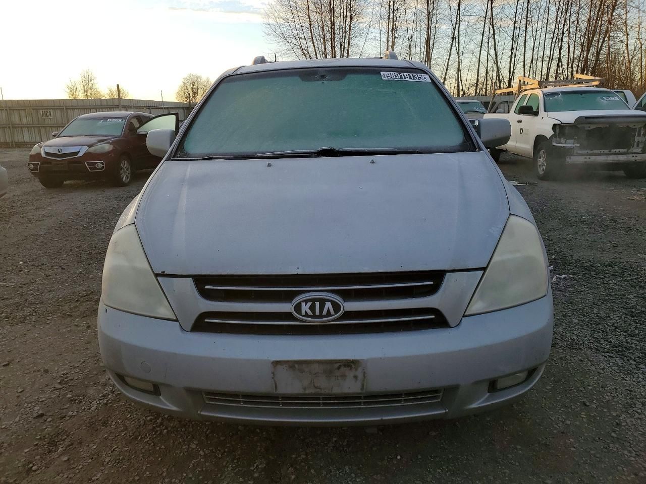 2007 KIA Sedona Base