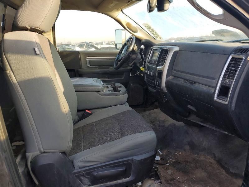 2014 Dodge Ram 2500 slt