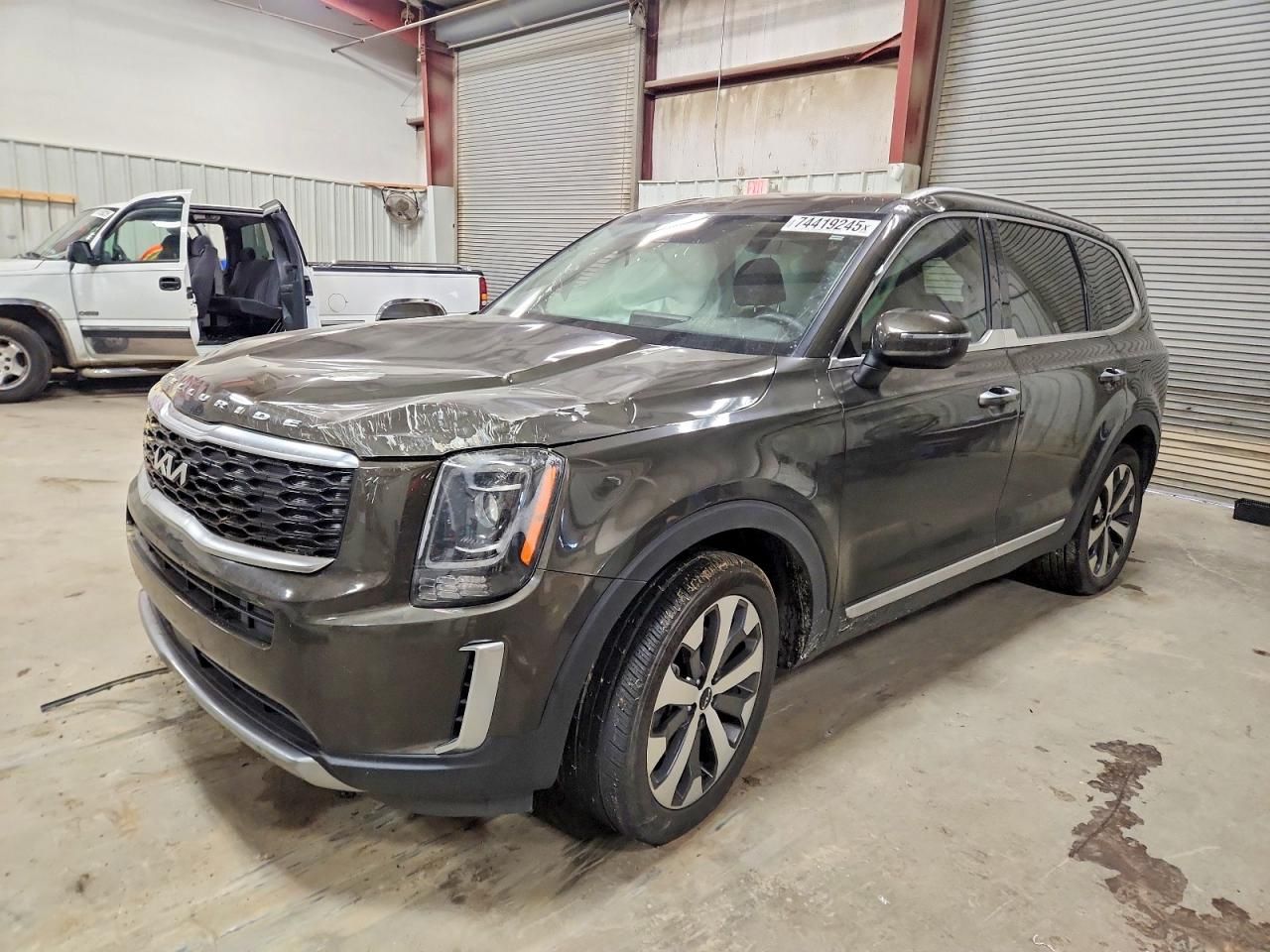 2022 KIA Telluride s
