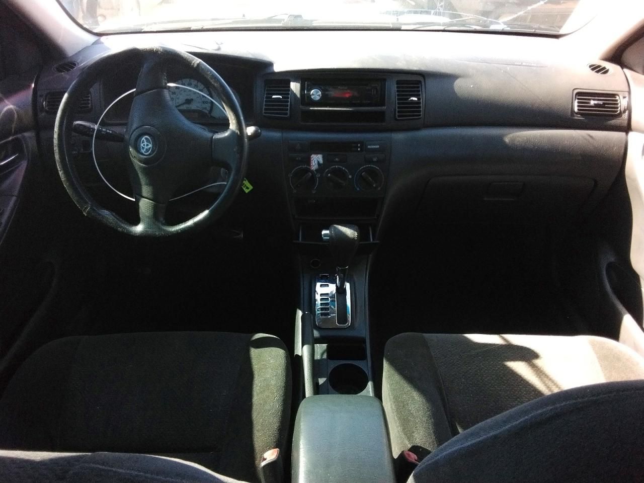 2004 Toyota Corolla ce