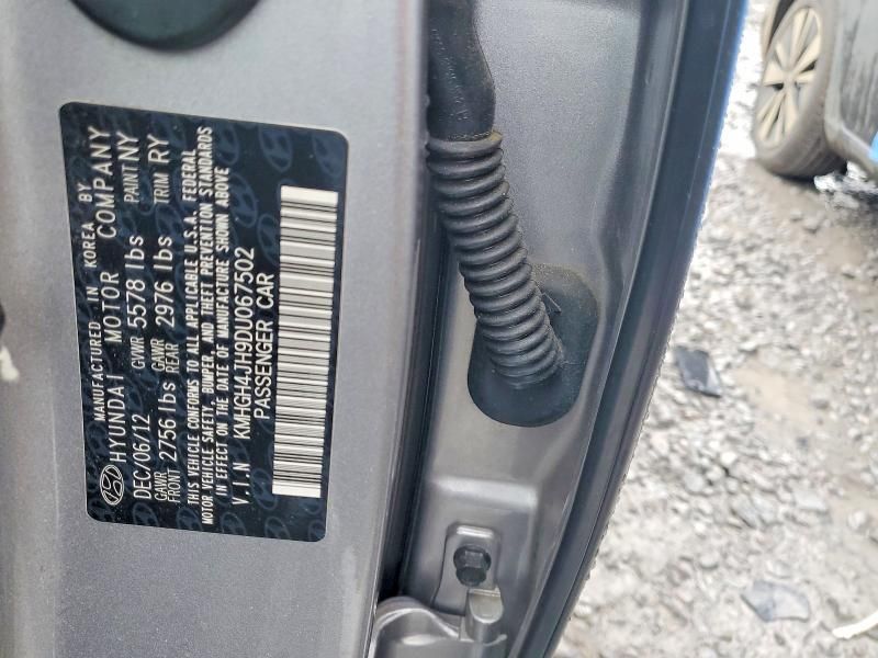 2013 Hyundai Equus Signature