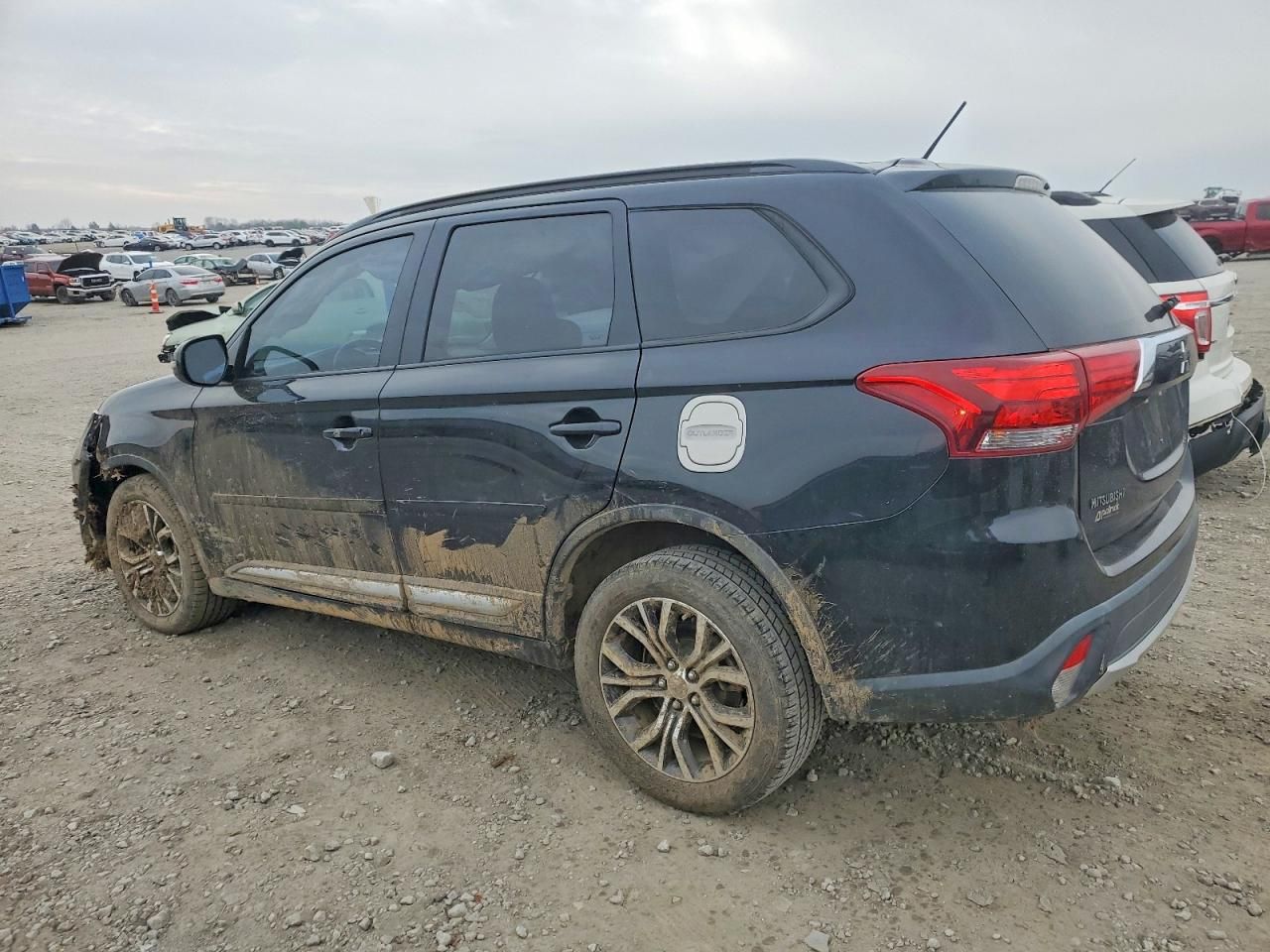 2016 Mitsubishi Outlander se