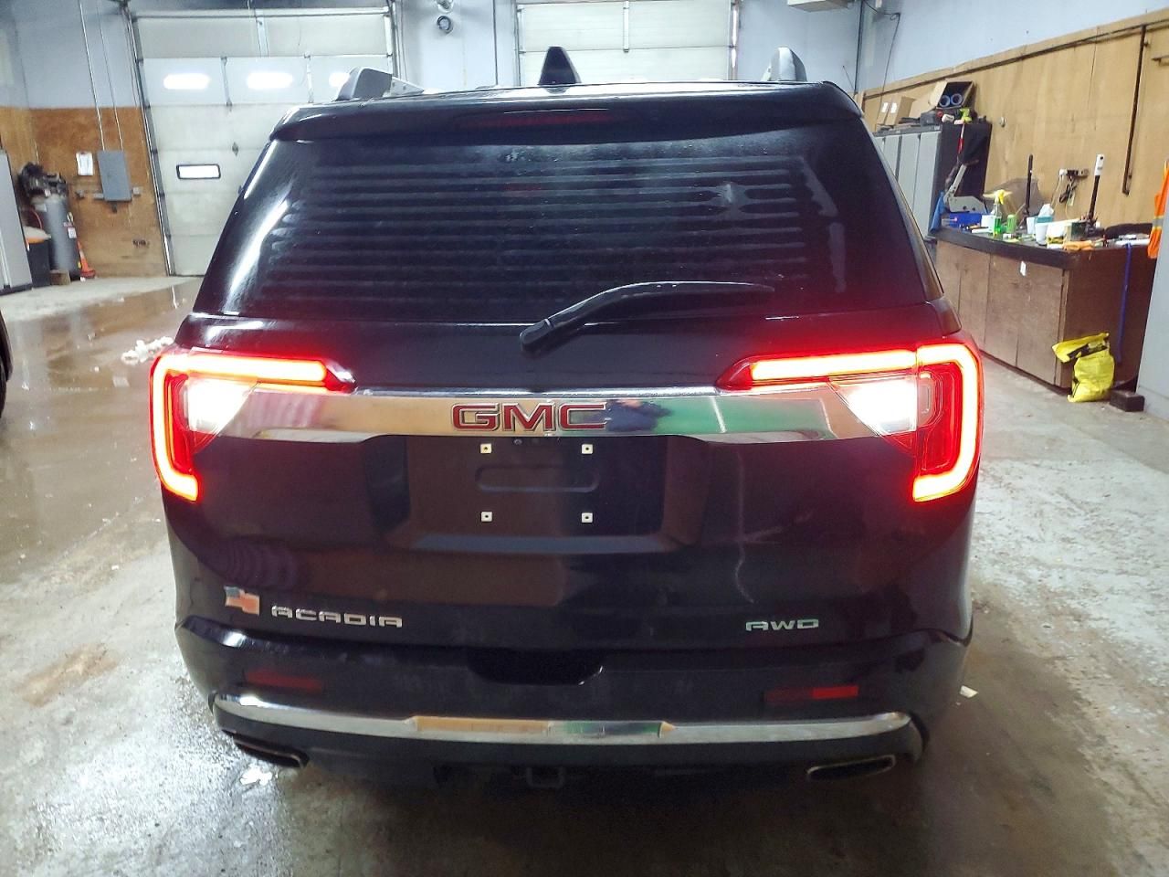 2020 GMC Acadia Denali