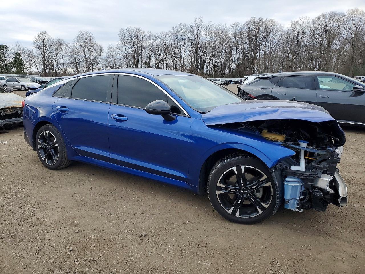 2022 KIA K5