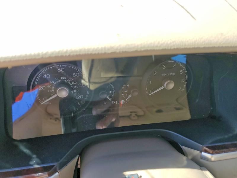 2007 Lincoln Town car Signature