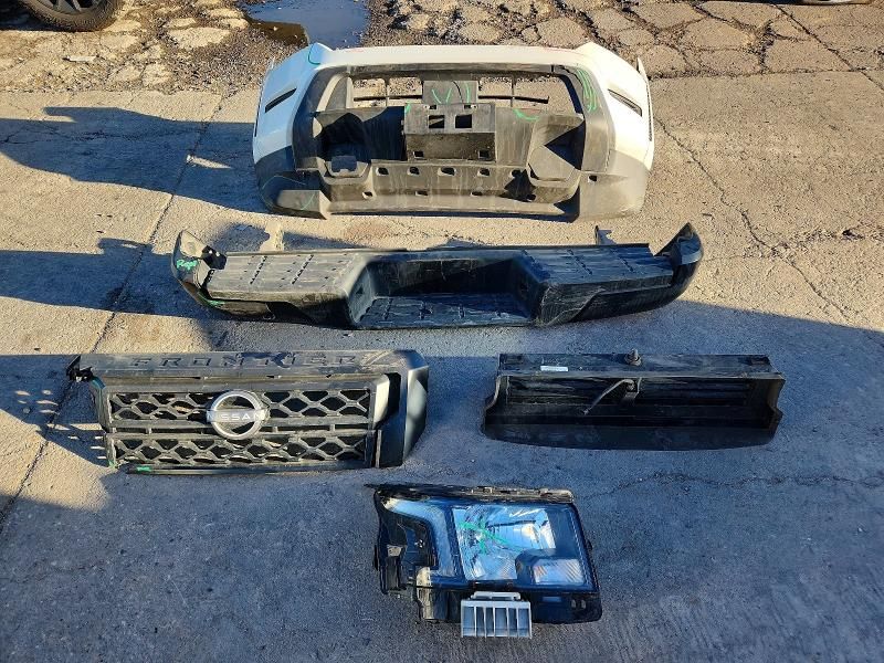 2024 Nissan Frontier S