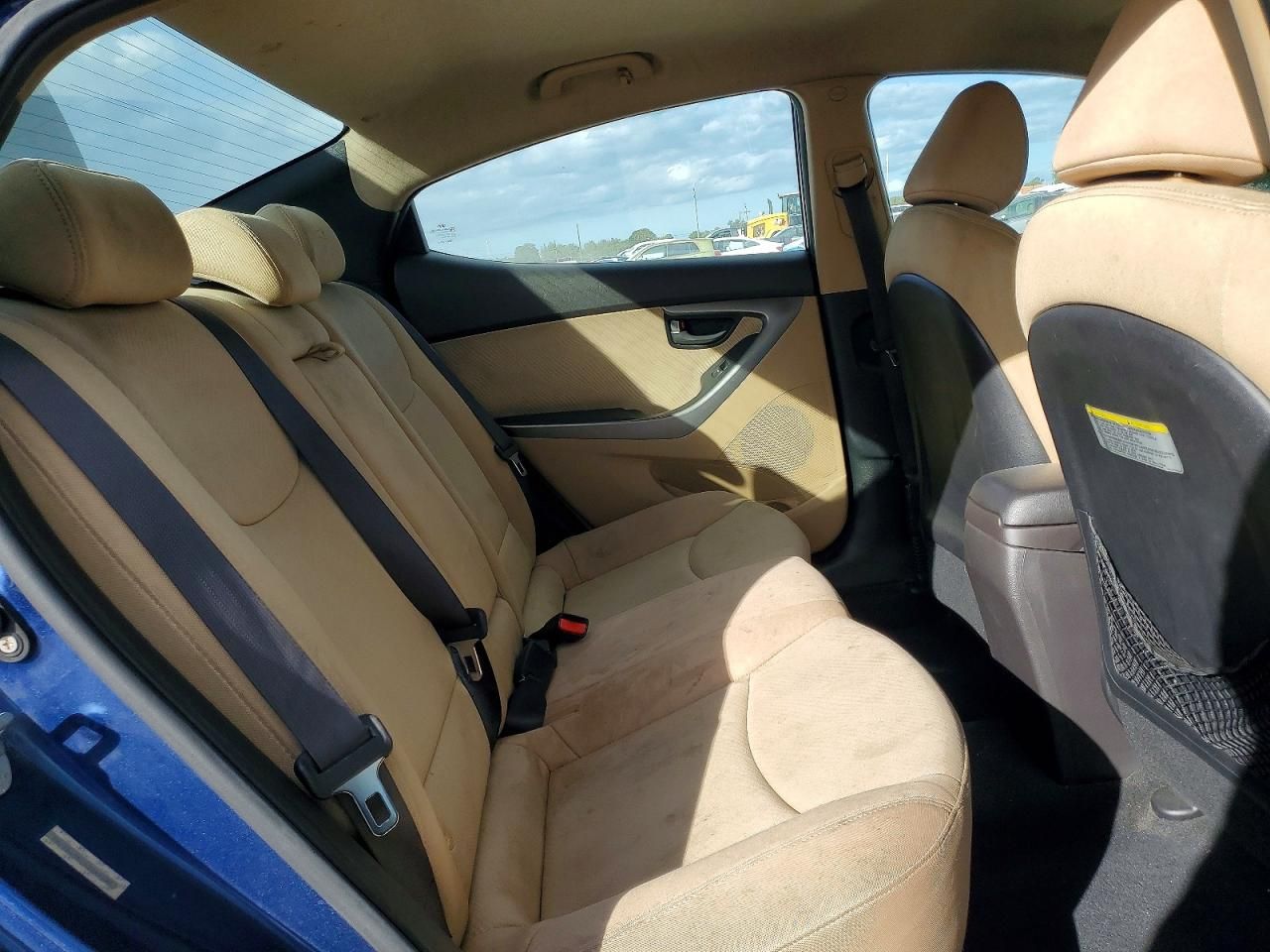 2013 Hyun Elantra gls Automatic