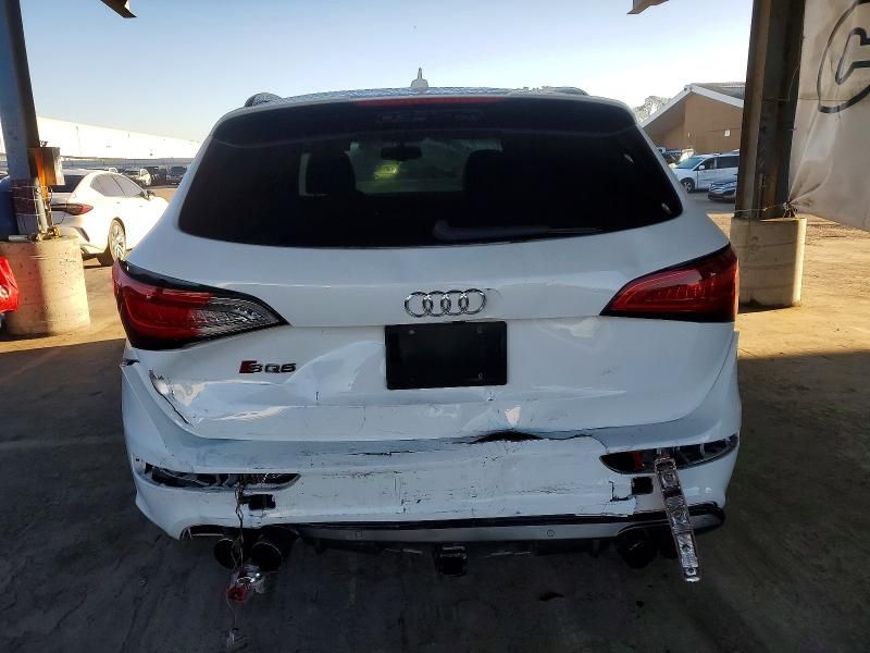 2016 Audi SQ5 Premium Plus