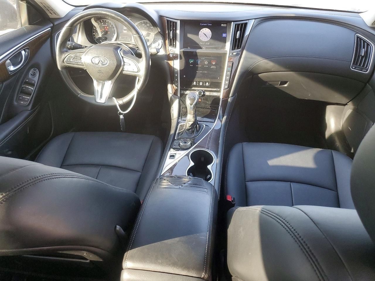 2018 Infiniti Q50 Luxe