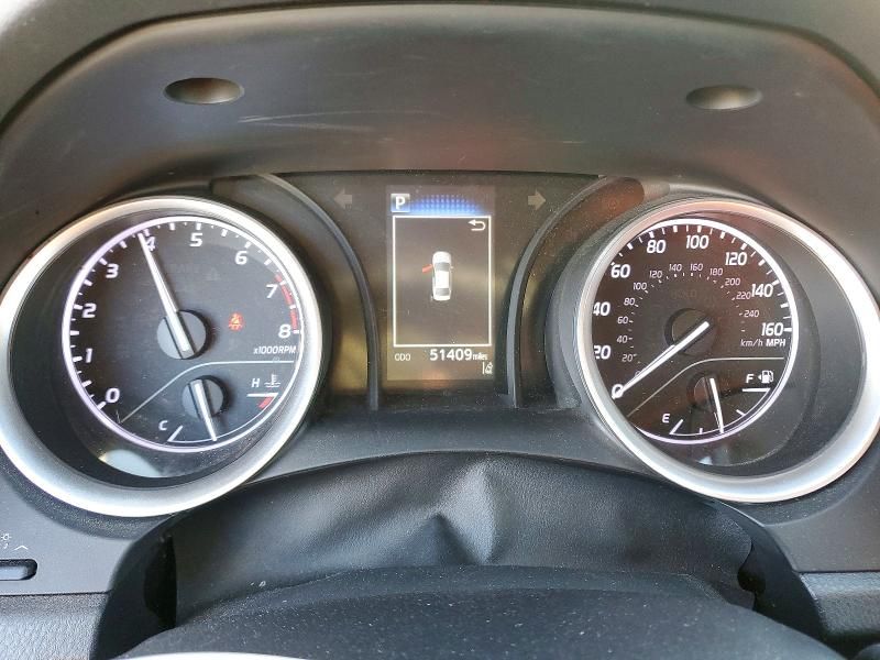 2021 Toyota Camry le