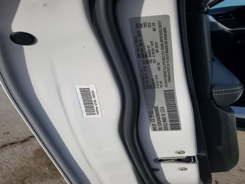 2022 Jeep Grand Cherokee Laredo