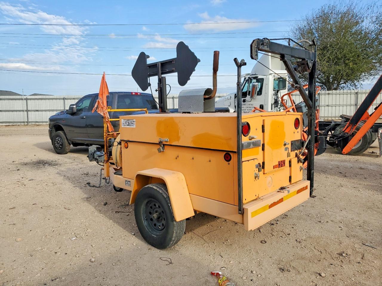 2001 Team Fenex Manhole Support Trailer