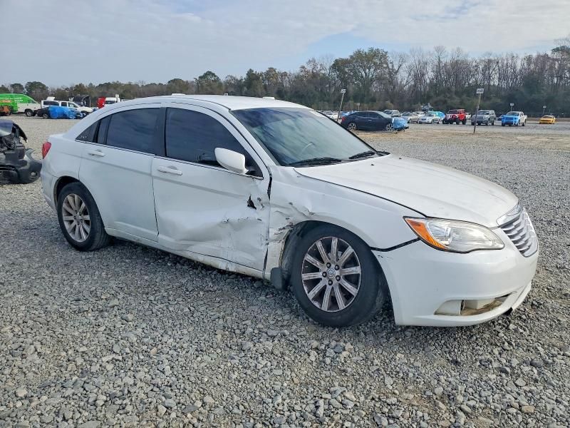 2012 Chrysler 200 Touring