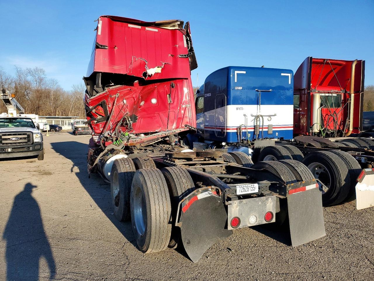 2020 International LT625