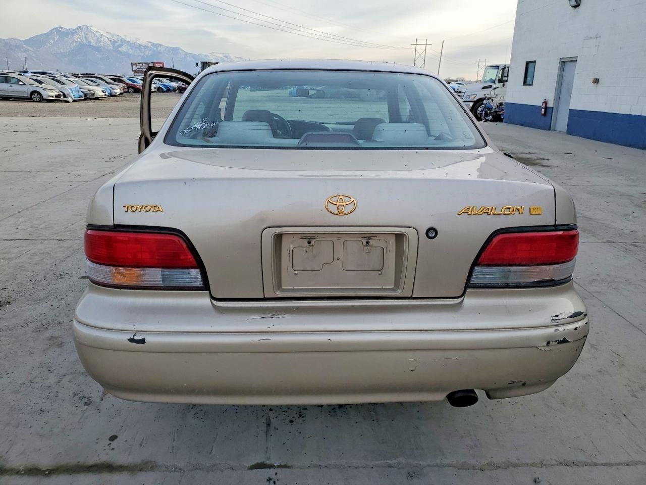 1996 Toyota Avalon xl