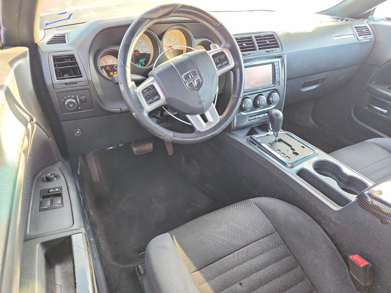 2014 Dodge Challenger sxt