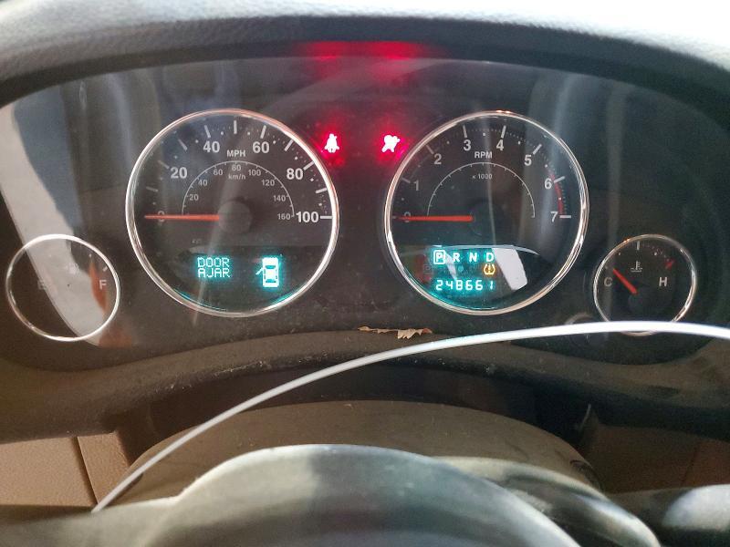 2011 Jeep Wrangler Unlimited Sahara