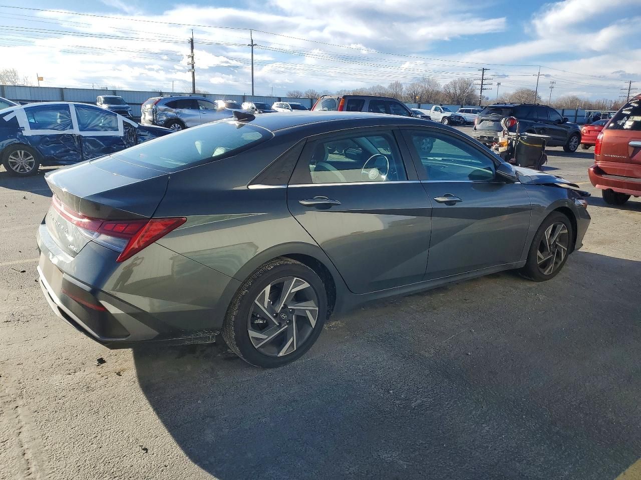 2025 Hyundai Elantra Limited