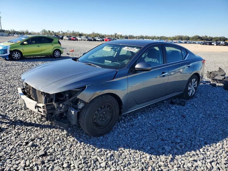 2020 Nissan Altima s