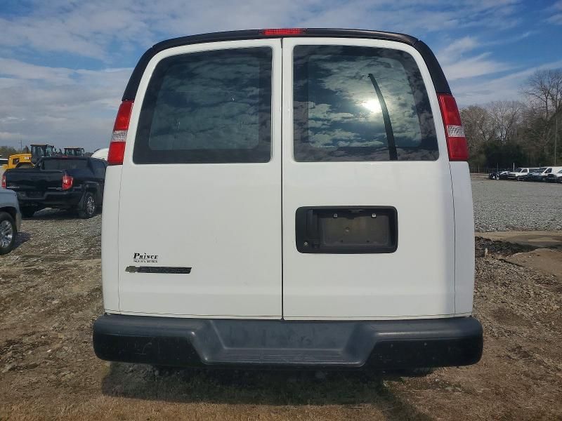 2021 Chevrolet Express G2500