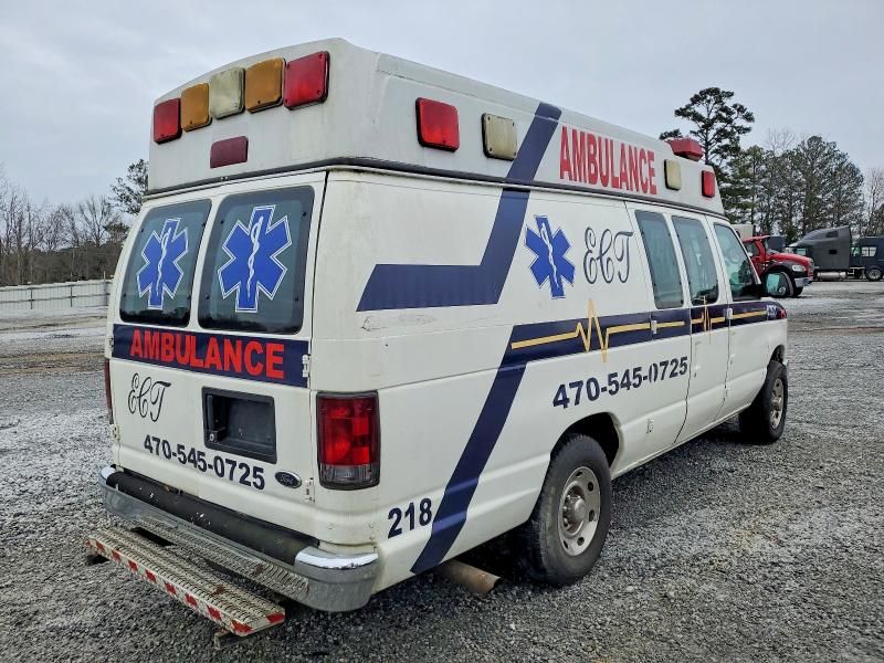 2002 Ford Econoline E350 Super Duty Van