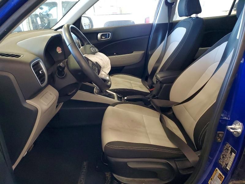 2024 Hyundai Venue sel