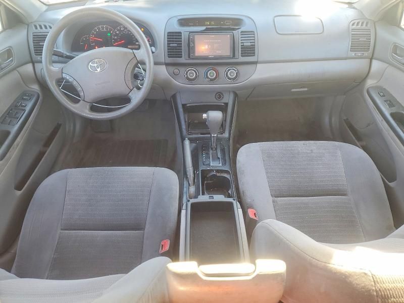 2006 Toyota Camry le