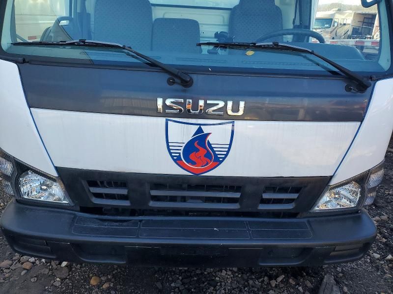 2007 Isuzu Npr box Truck