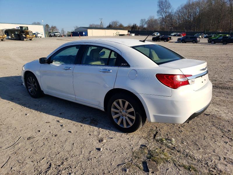 2013 Chrysler 200 Limited