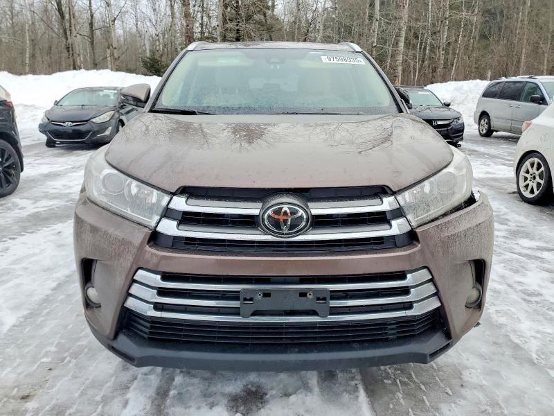 2017 Toyota Highlander se