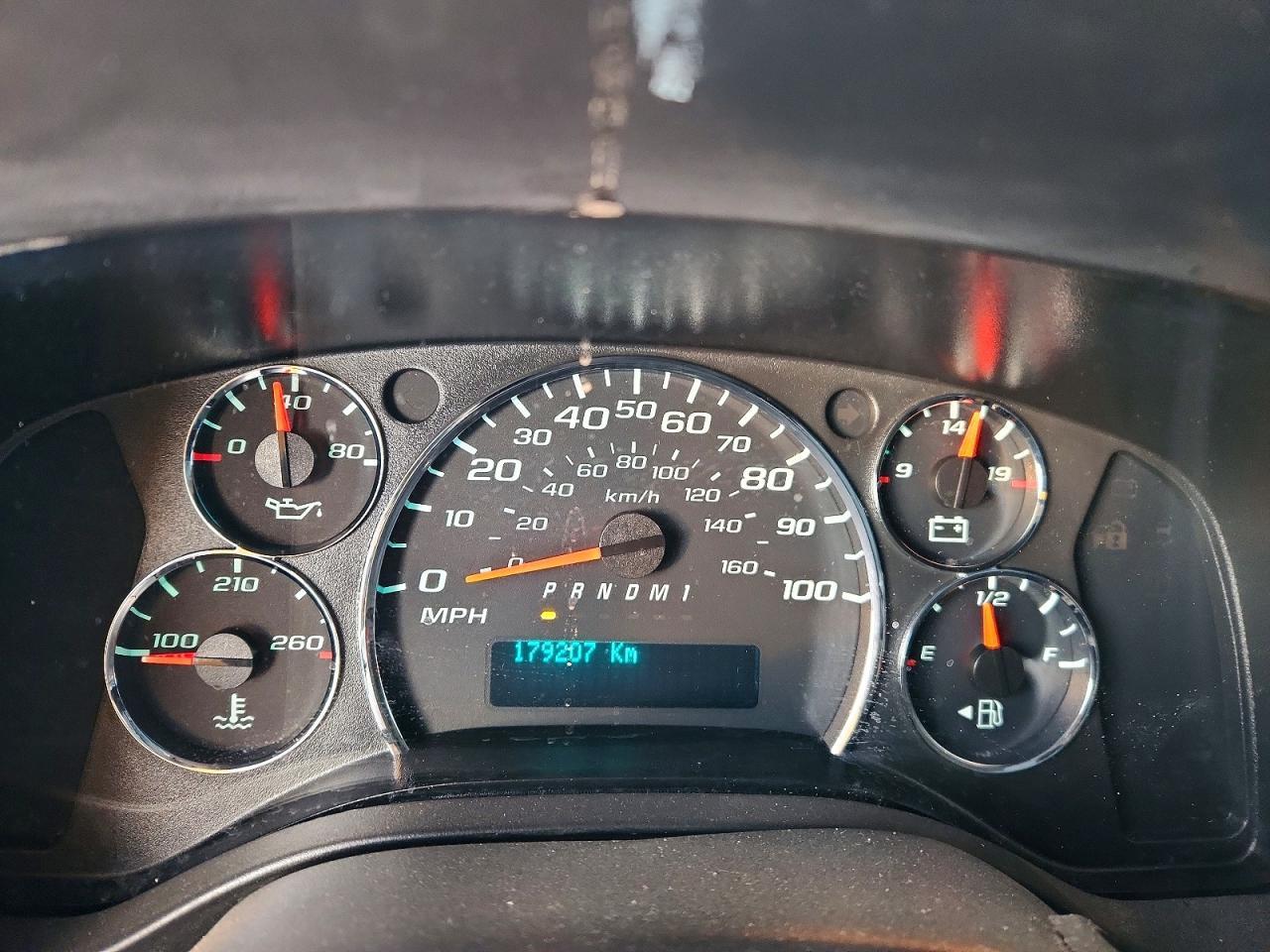 2010 Chev 2010 Thomas Minotour G3500-School Bus