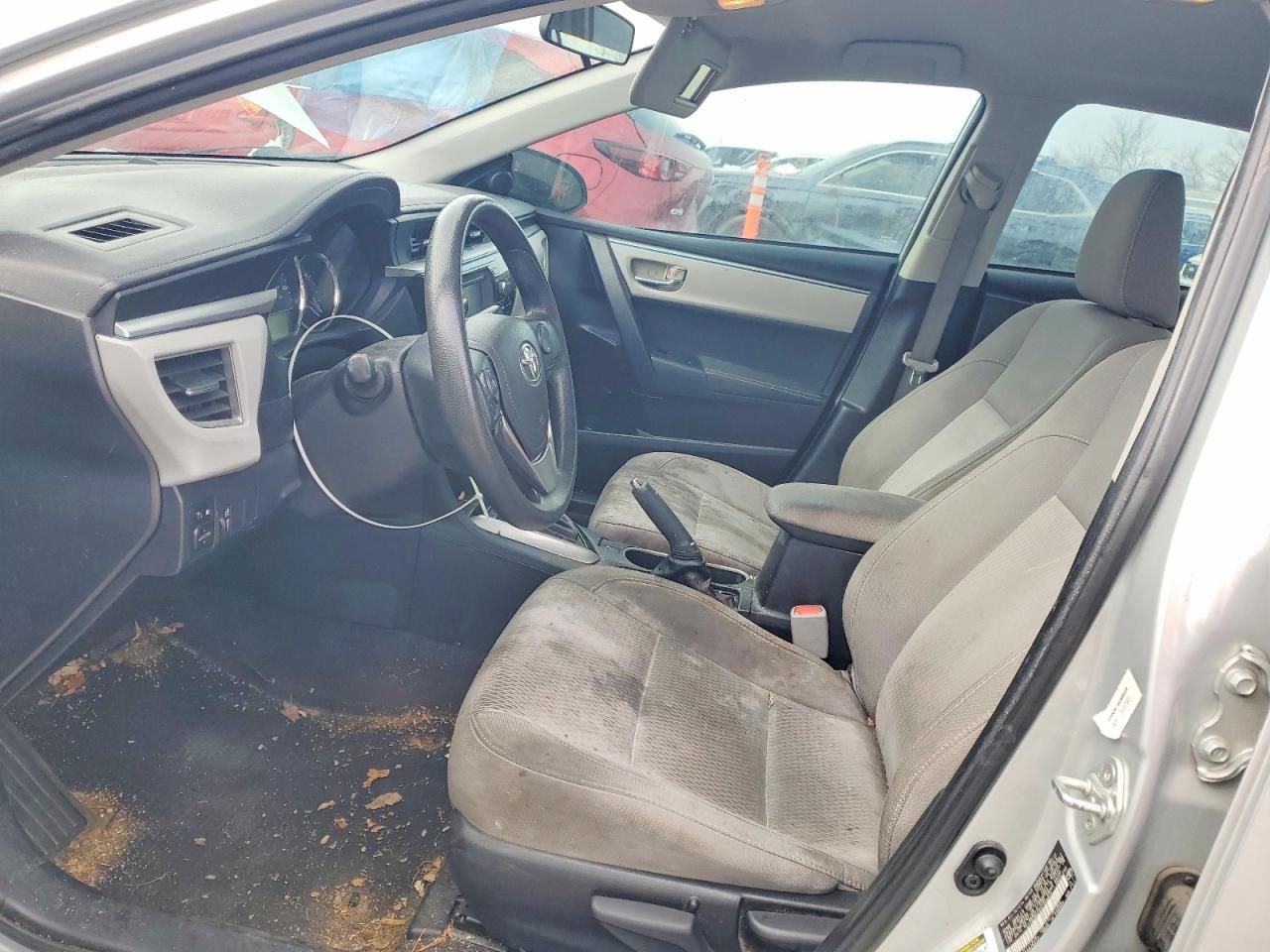 2015 Toyota Corolla l