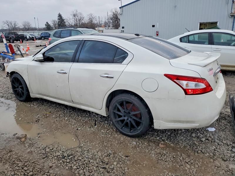 2010 Nissan Maxima s