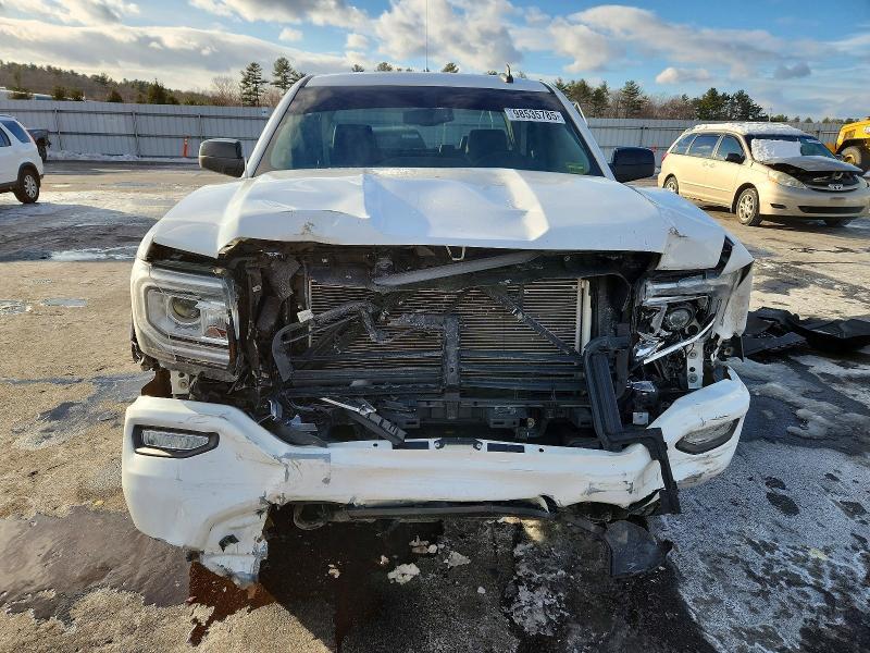 2017 GMC Sierra K1500 slt