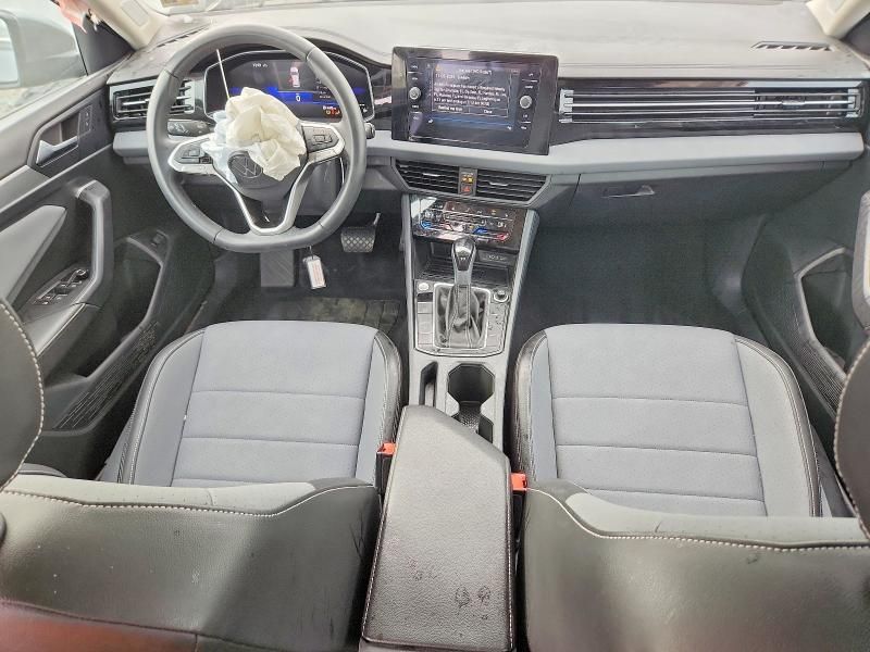 2025 Volkswagen Jetta se