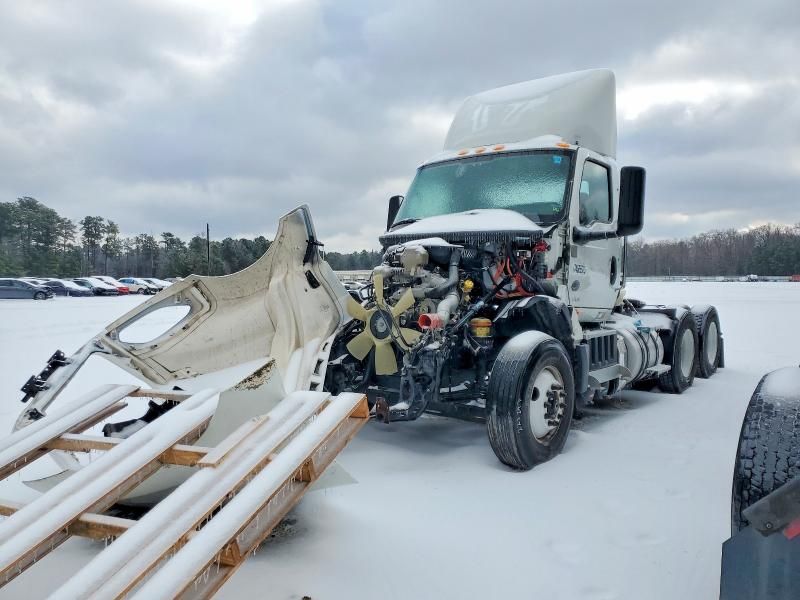 2024 International Lt625-semi Truck