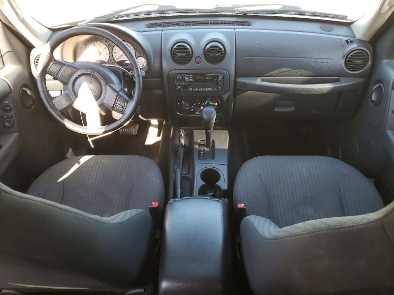 2004 Jeep Liberty Sport