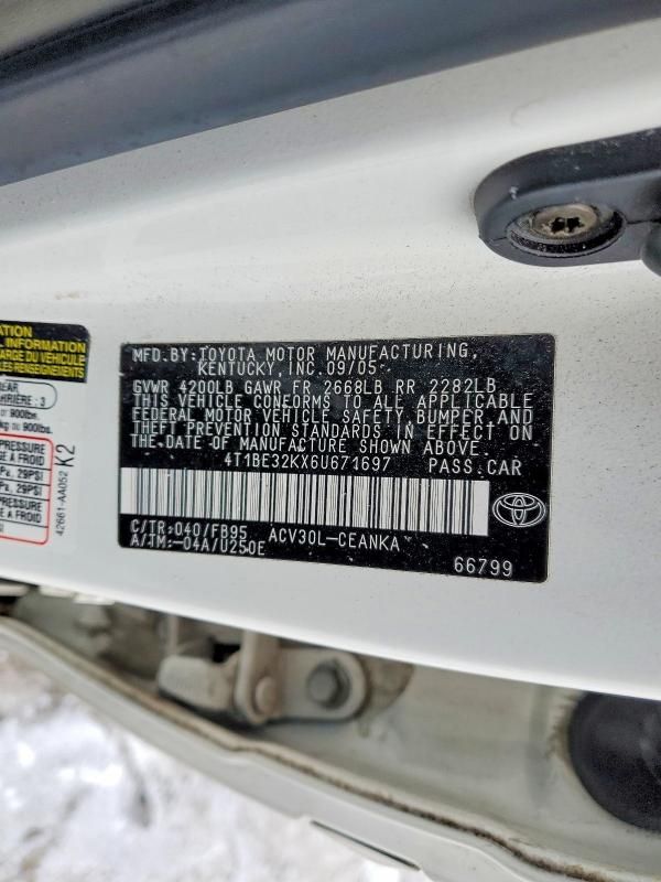 2006 Toyota Camry le